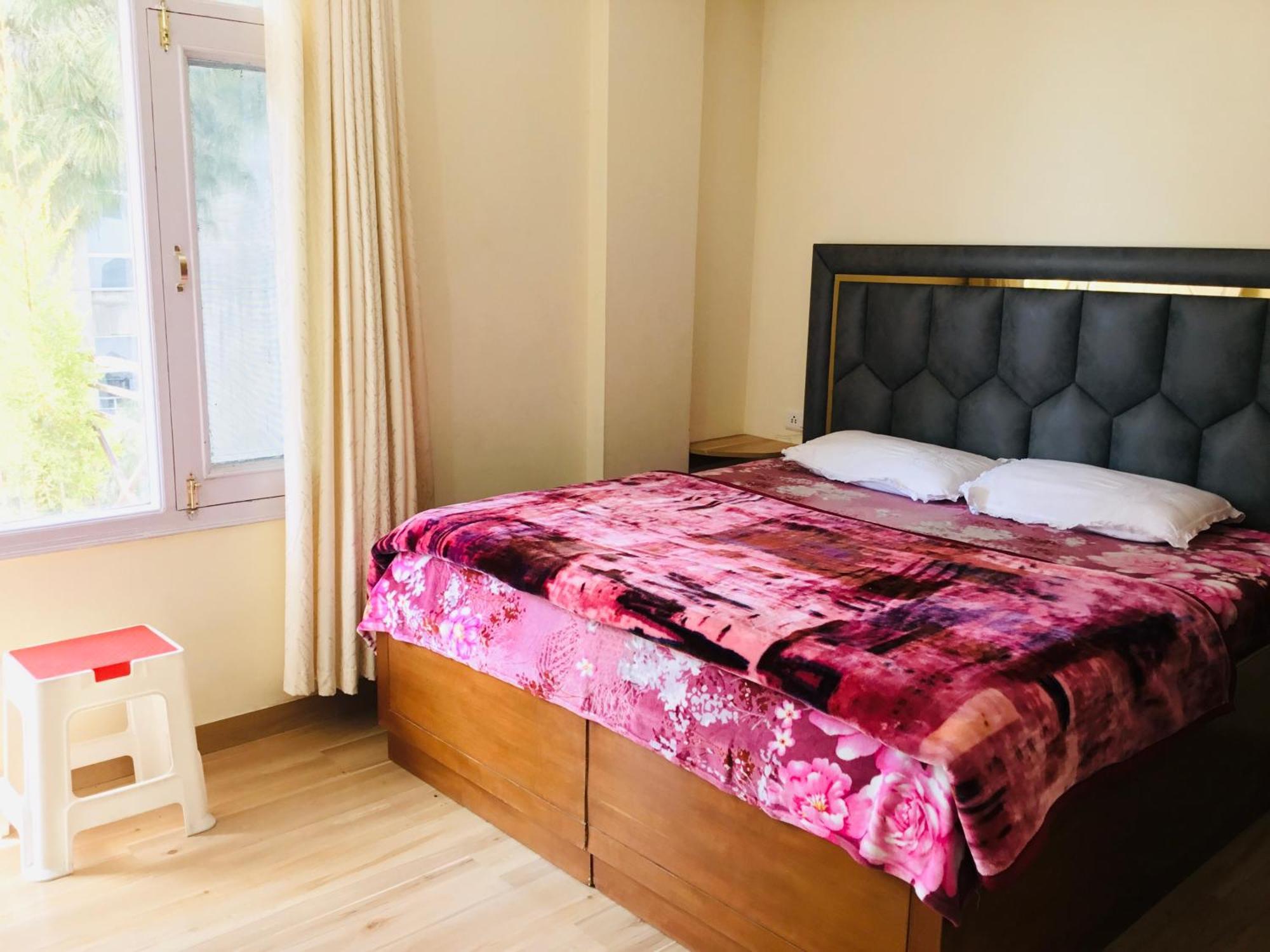 Shimla Vibes B & B Free Pick & Drop From Isbt Shimla Exterior photo