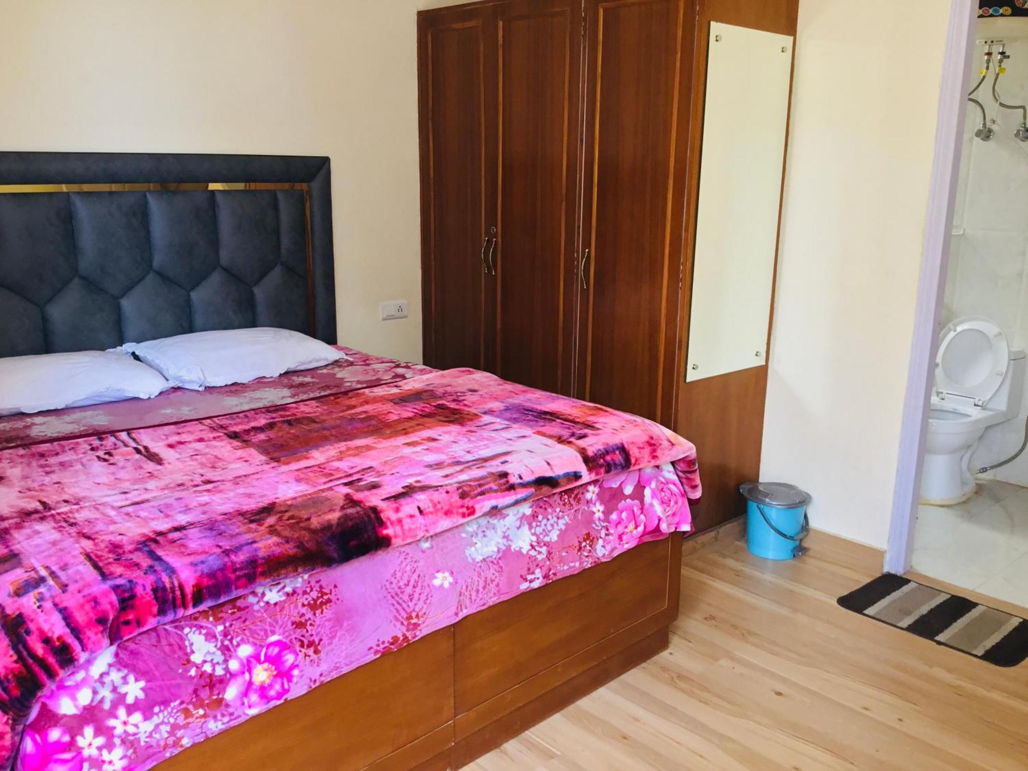 Shimla Vibes B & B Free Pick & Drop From Isbt Shimla Exterior photo