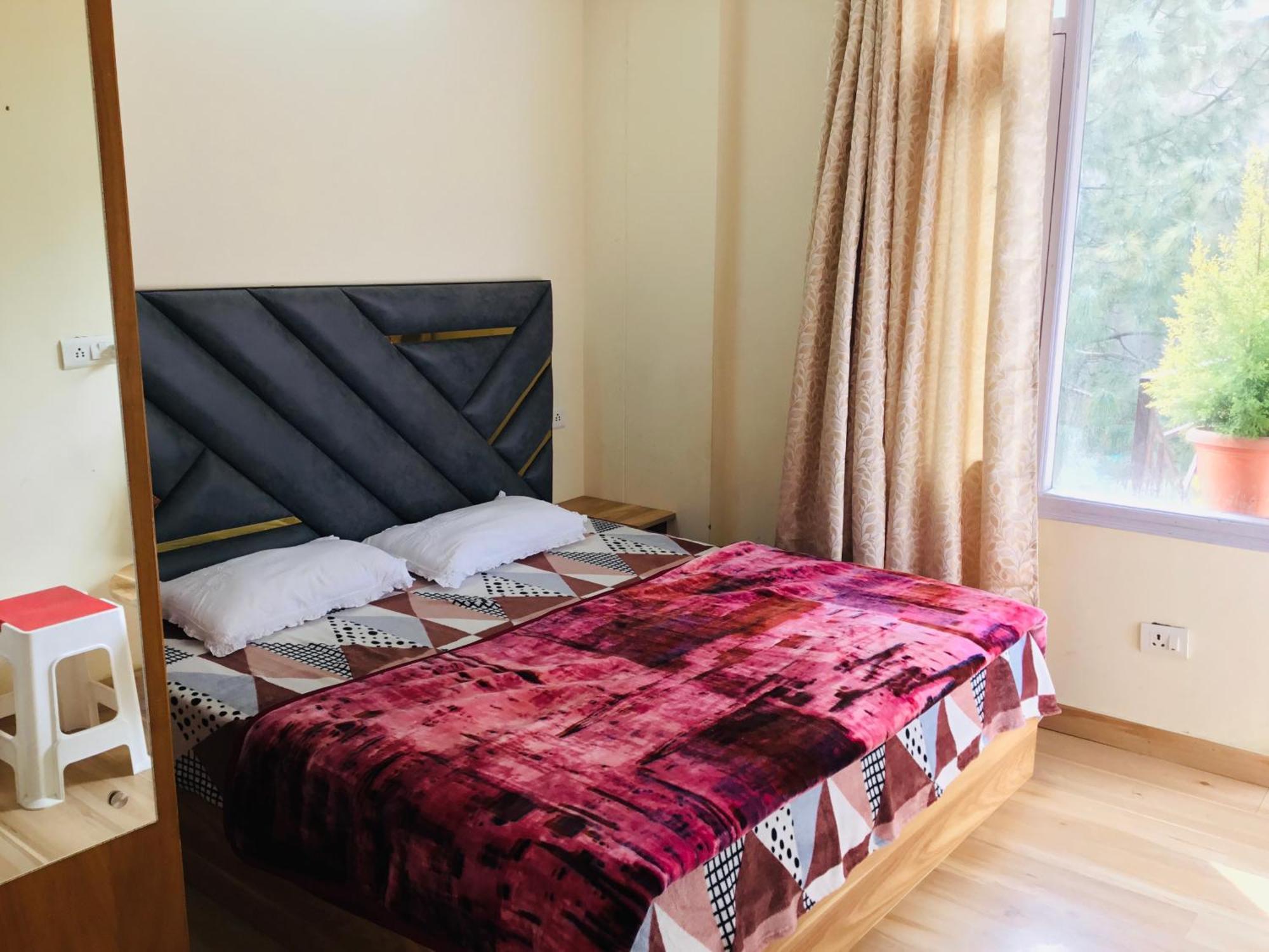 Shimla Vibes B & B Free Pick & Drop From Isbt Shimla Exterior photo