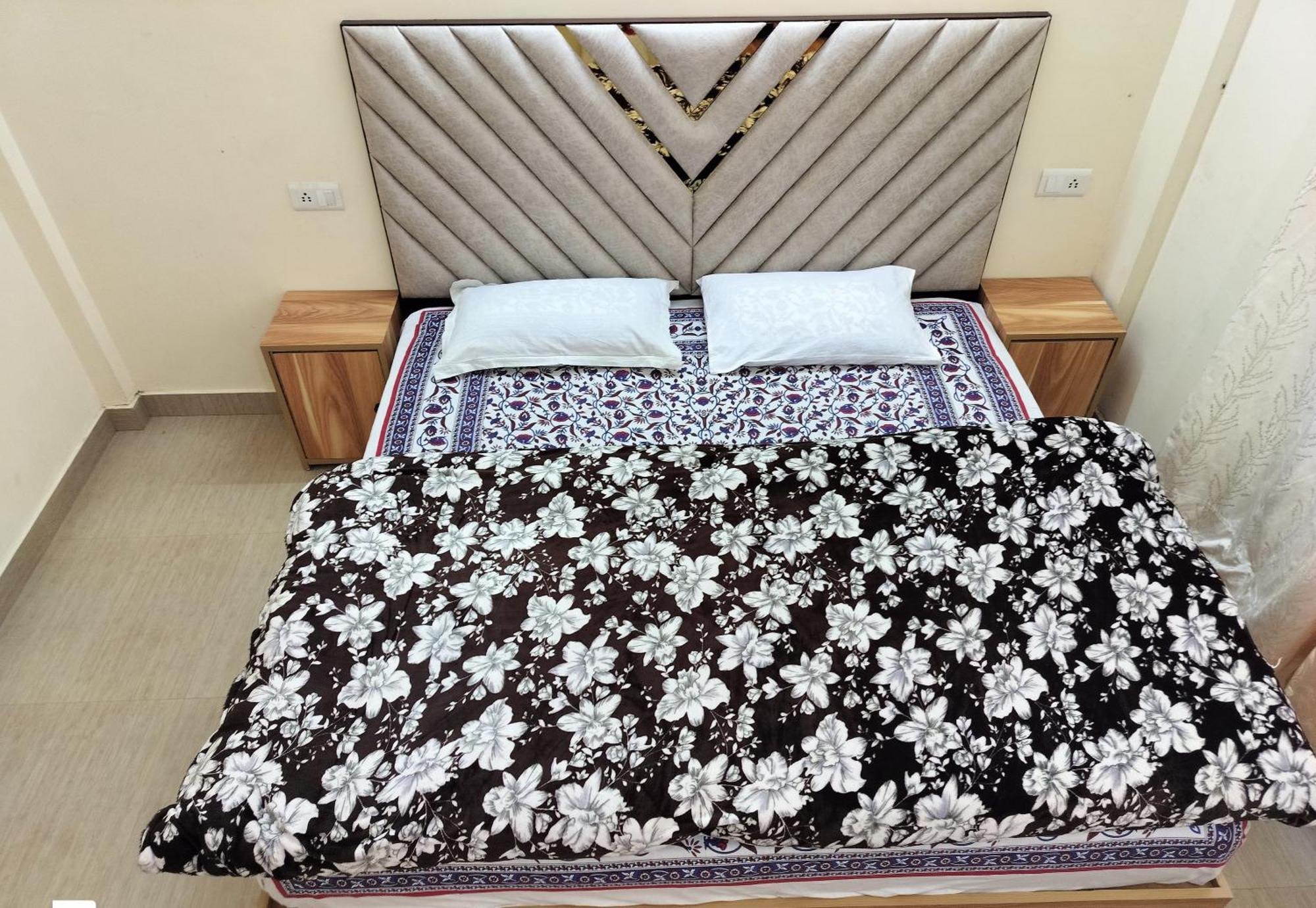 Shimla Vibes B & B Free Pick & Drop From Isbt Shimla Exterior photo