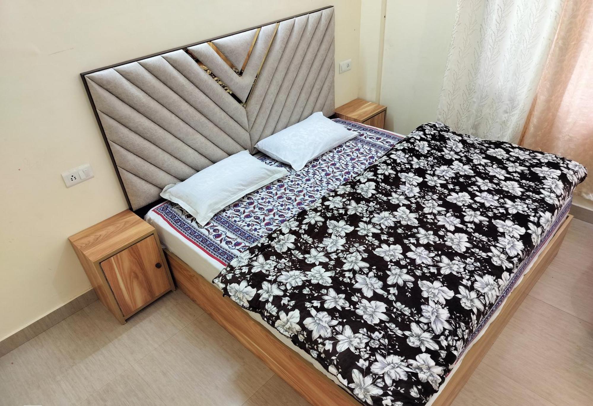 Shimla Vibes B & B Free Pick & Drop From Isbt Shimla Exterior photo