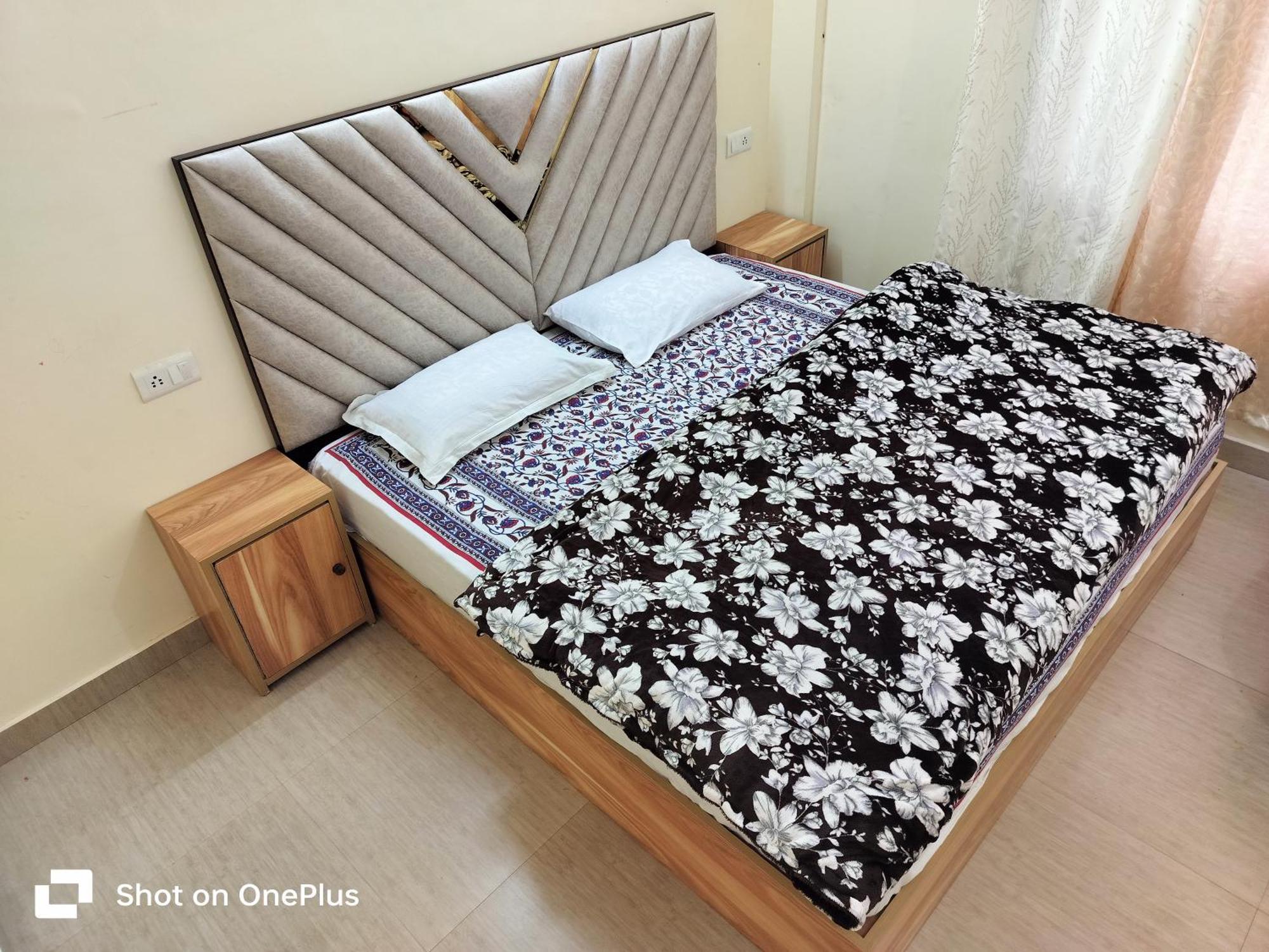 Shimla Vibes B & B Free Pick & Drop From Isbt Shimla Exterior photo