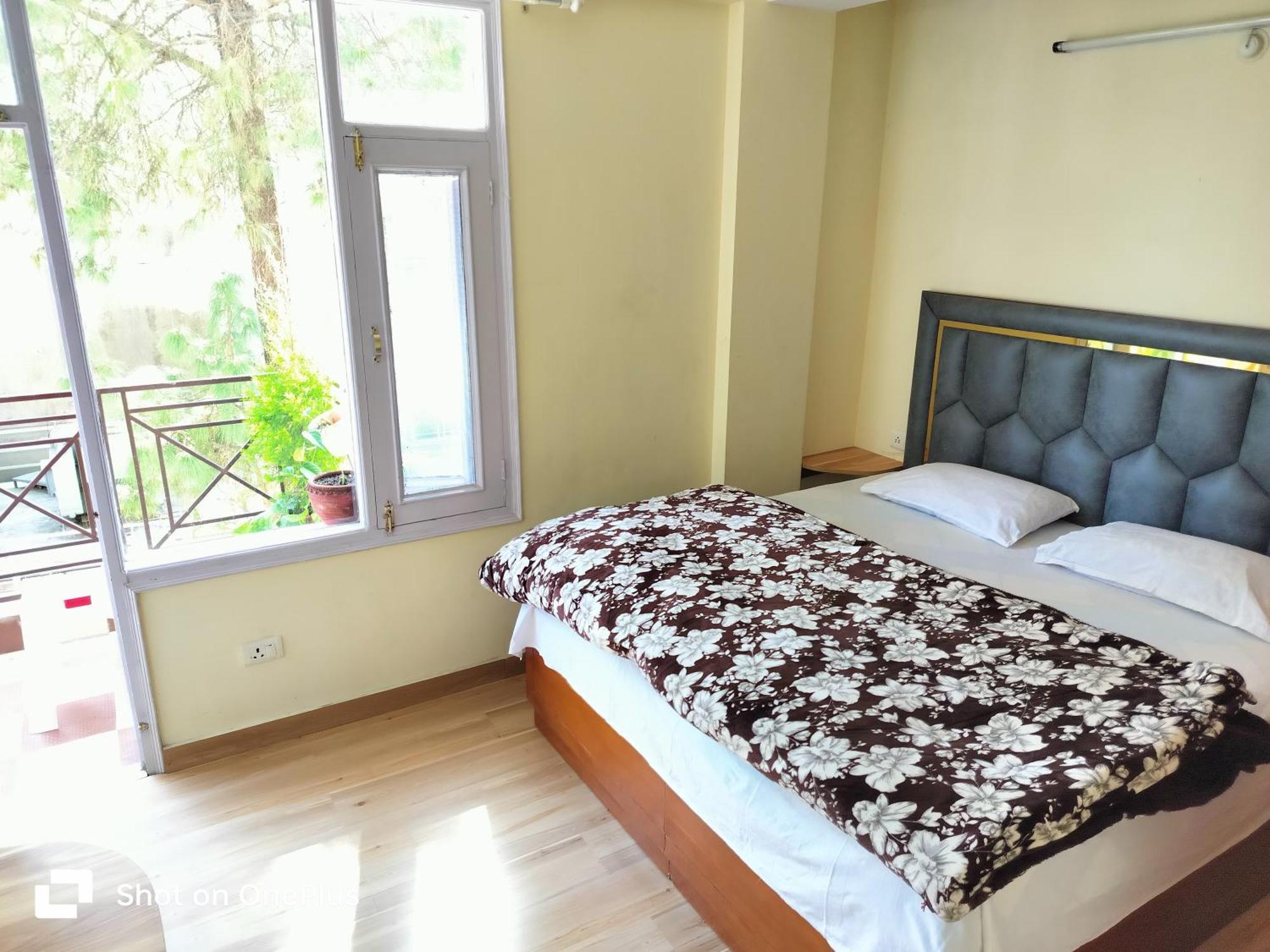 Shimla Vibes B & B Free Pick & Drop From Isbt Shimla Exterior photo