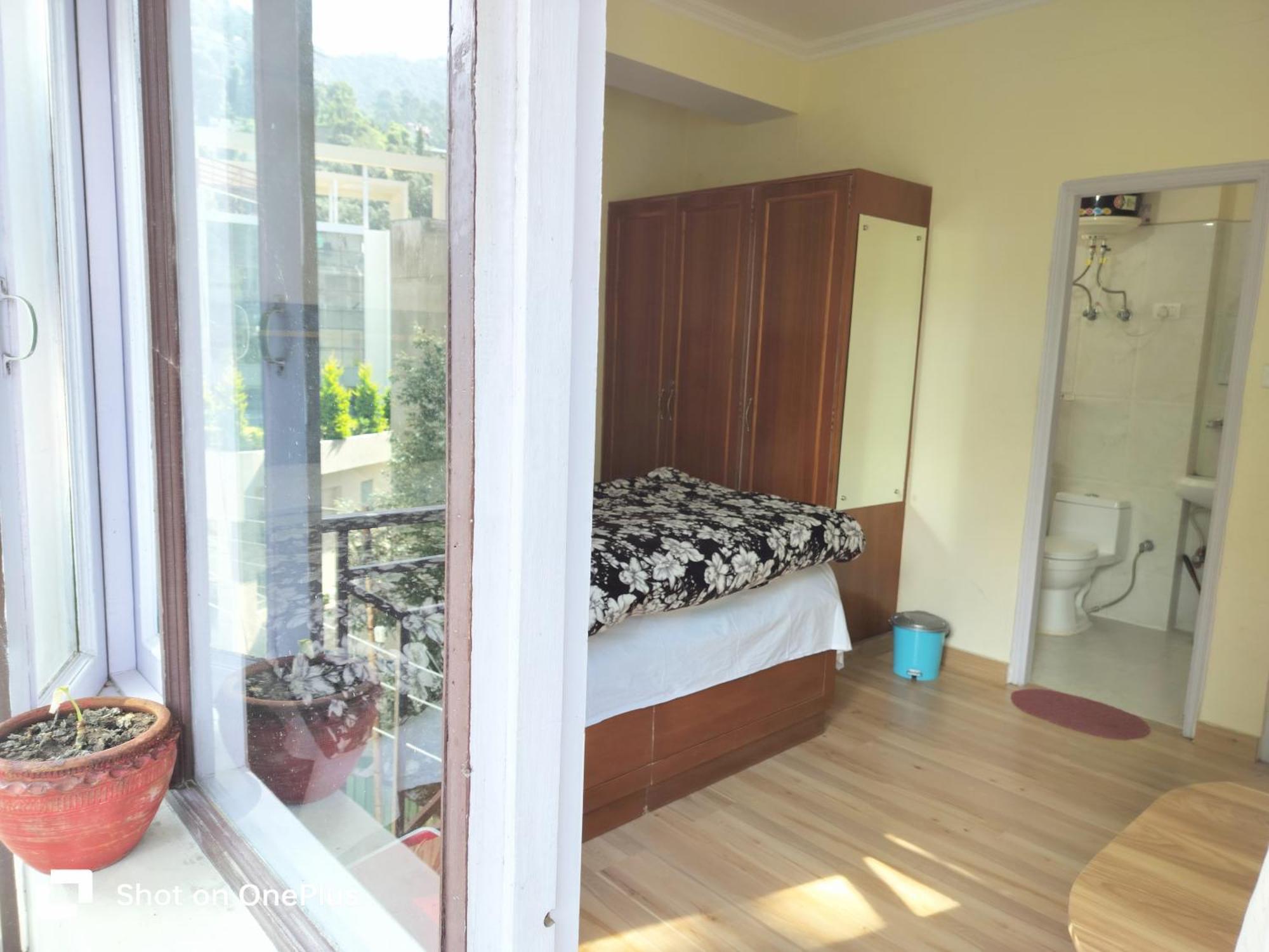 Shimla Vibes B & B Free Pick & Drop From Isbt Shimla Exterior photo